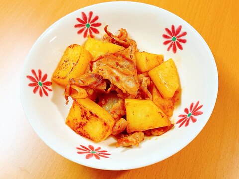 じゃがいもと豚肉のコチュジャン炒め